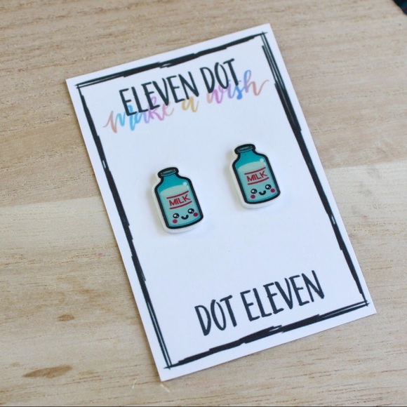 Kawaii Vintage Milk Bottle Food Drink Cute Earring - Picture 1 of 8
